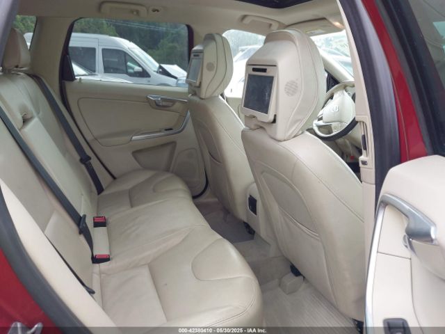 2015 VOLVO XC60 YV4902RKXF2669393 Photo 7