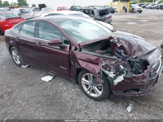 3FA6P0LU9JR153083 Ford Fusion Hybrid Se