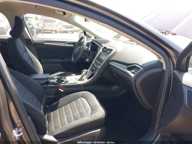 1FA6P0H70G5112744 Ford FUSION SE
