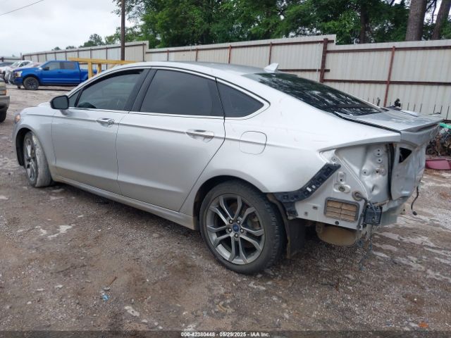 2019 FORD FUSION HYBRID 3FA6P0RU4KR117407 Photo 2