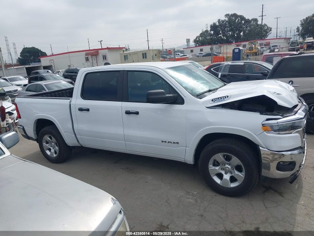 RAM 1500 2025 1C6RREFG1SN504598 Image 13