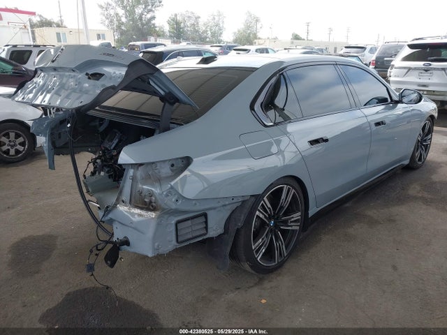 WBY53EJ04RCN94725 BMW i7