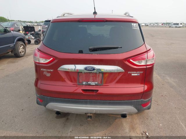 1FMCU9J98FUC26108 Ford Escape Titanium