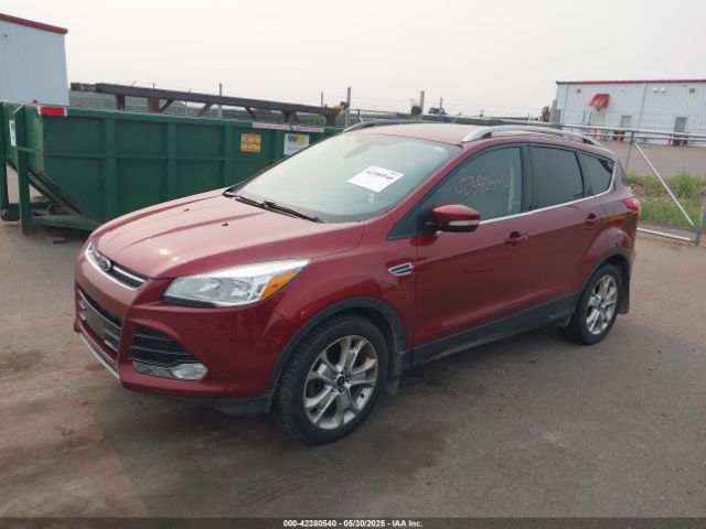 1FMCU9J98FUC26108 Ford Escape Titanium