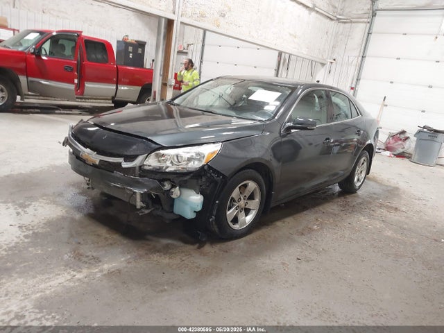 Chevrolet lkw 2014 1G11C5SL9EF122398 Image 2