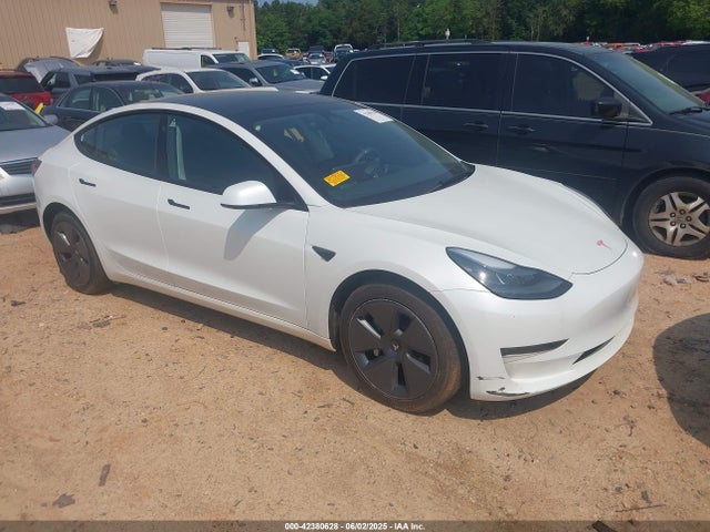 2023 TESLA MODEL 3 5YJ3E1EAXPF686095 Photo 0