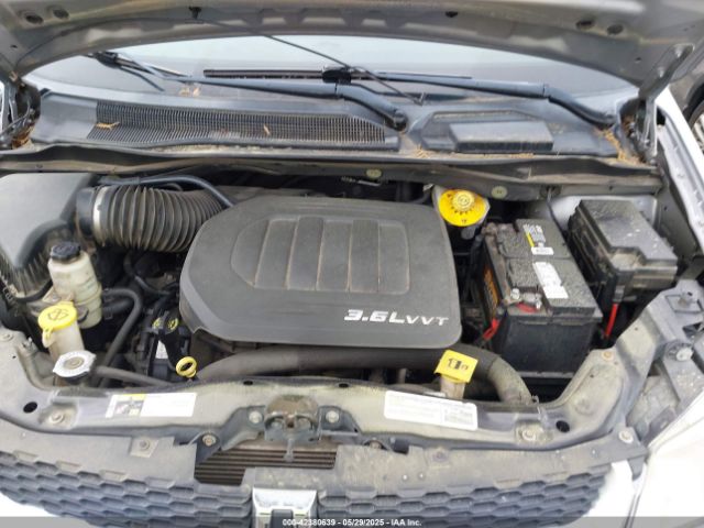 2C4RDGCG3ER206620 Dodge Grand Caravan Sxt