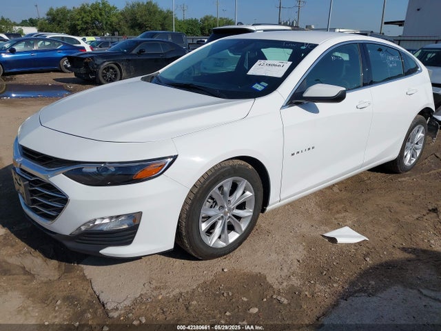 1G1ZD5ST2SF121606 Chevrolet Malibu Fwd 1lt