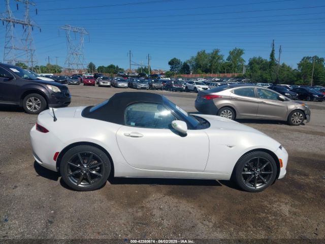 JM1NDAD70G0116588 Mazda Mx-5 Miata Grand Touring