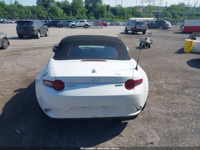 JM1NDAD70G0116588 Mazda Mx-5 Miata Grand Touring