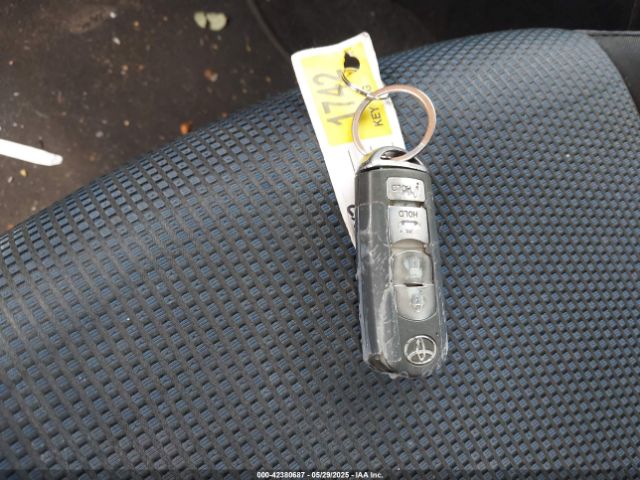 3MYDLBYV8HY157198 Toyota YARIS IA