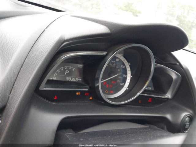 3MYDLBYV8HY157198 Toyota YARIS IA
