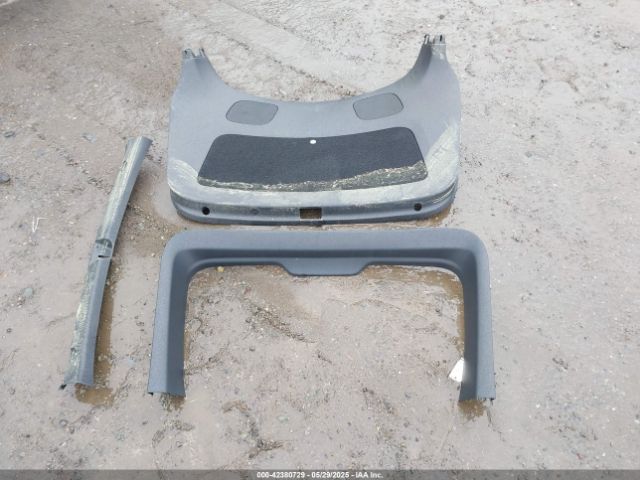 7SAYGAEE6RF988976 Tesla Model Y Long Range Dual Motor All-wheel Drive