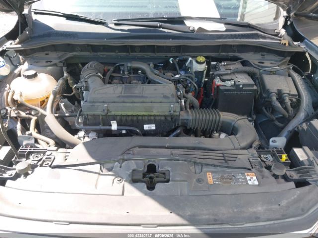 1FMCU0GN9RUA04732 Ford Escape Active