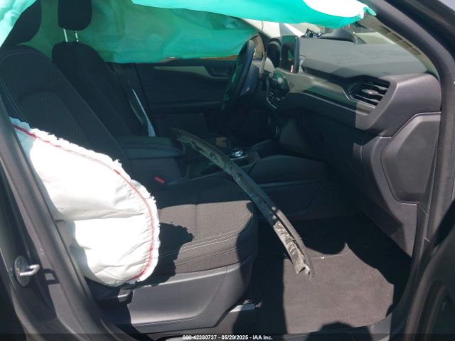 1FMCU0GN9RUA04732 Ford Escape Active