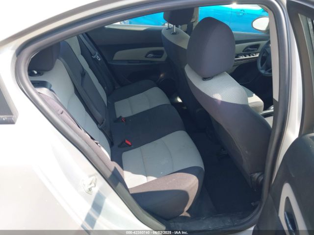 1G1PA5SHXE7257475 Chevrolet Cruze Ls Auto