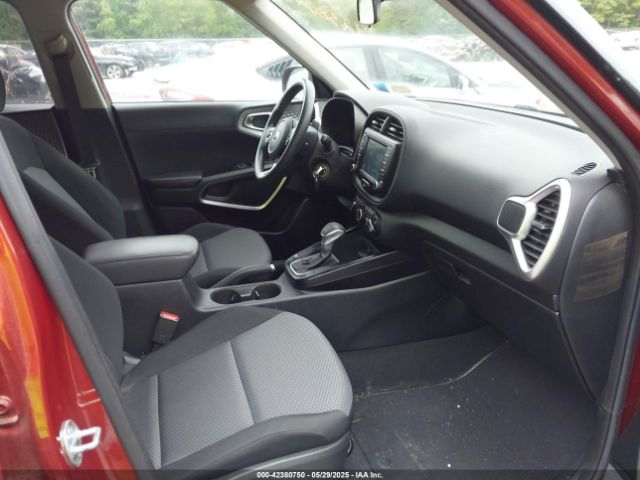 2021 KIA SOUL KNDJ23AU2M7762762 Photo 4