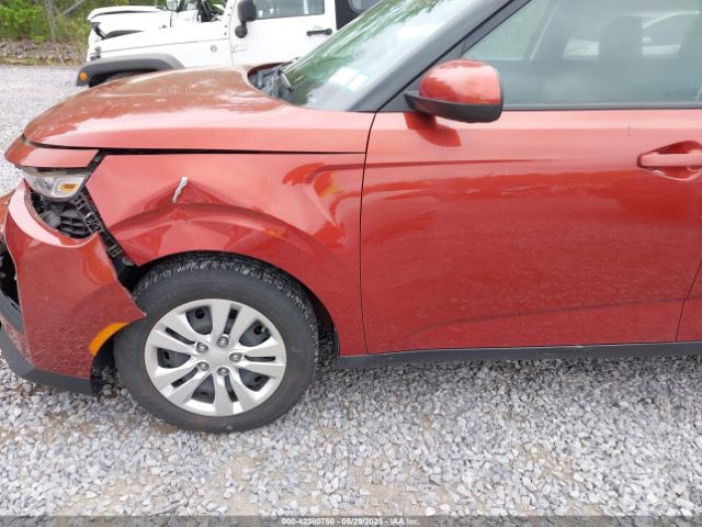 2021 KIA SOUL KNDJ23AU2M7762762 Photo 5