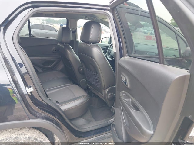 Chevrolet le2 2021 KL7CJPSM8MB363916 Image 8
