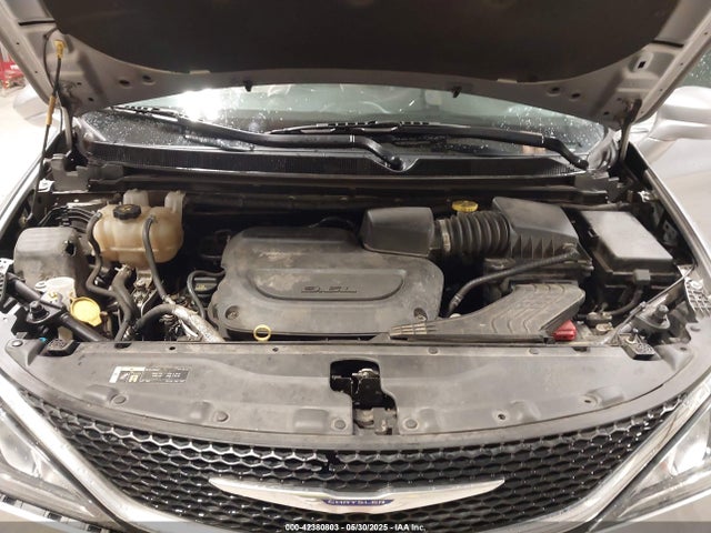 Chrysler Pacifica 2019 2C4RC1BG6KR560189 Image 10