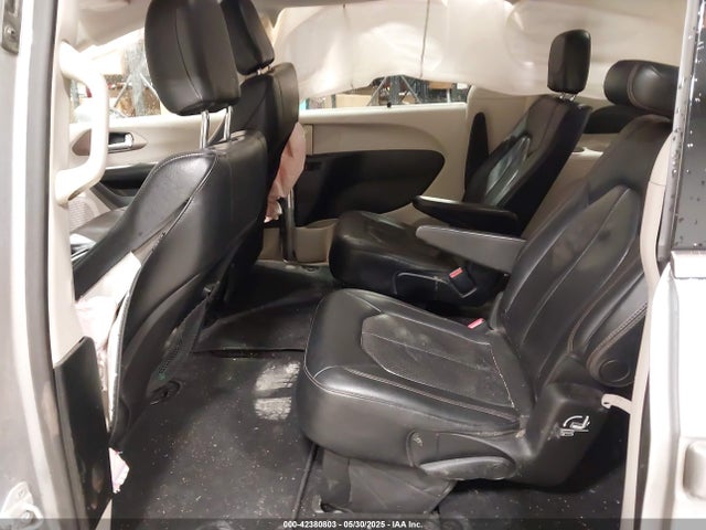 Chrysler Pacifica 2019 2C4RC1BG6KR560189 Image 8