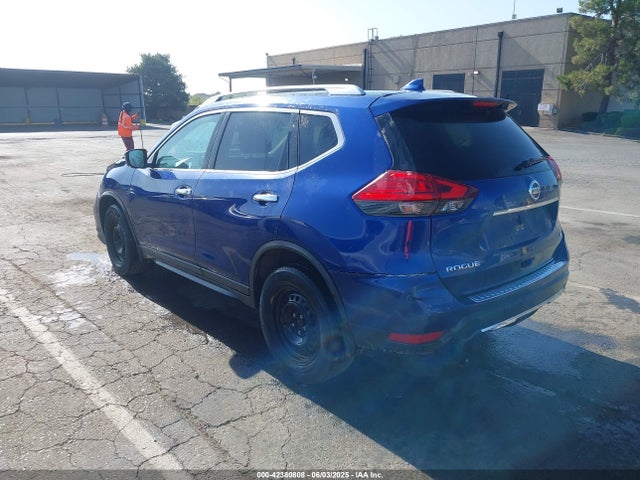 Nissan 2017 2017 KNMAT2MV9HP553763 Image 3
