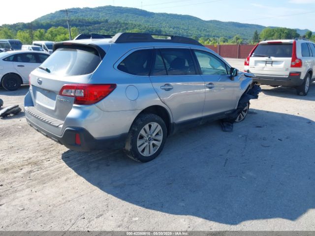 2018 SUBARU OUTBACK 4S4BSACC2J3301086 Photo 3