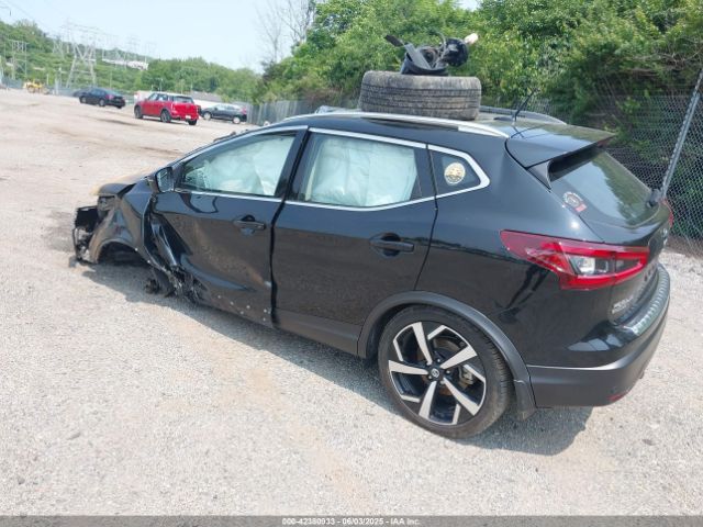 2022 NISSAN ROGUE SPORT JN1BJ1CW8NW496846 Photo 2
