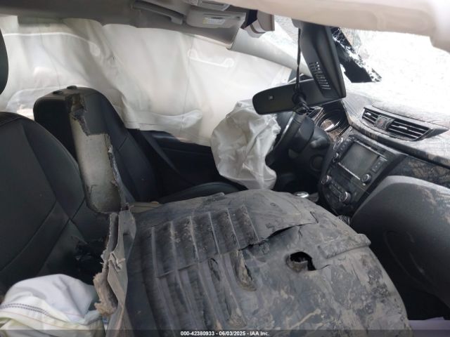2022 NISSAN ROGUE SPORT JN1BJ1CW8NW496846 Photo 4