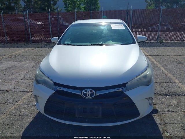 4T1BF1FK8FU473910 Toyota CAMRY SE