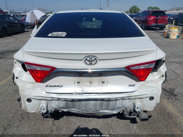 4T1BF1FK8FU473910 Toyota CAMRY SE