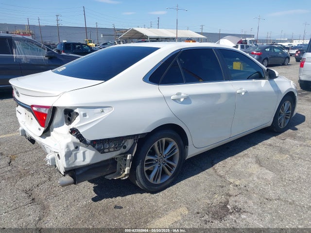 4T1BF1FK8FU473910 Toyota CAMRY SE