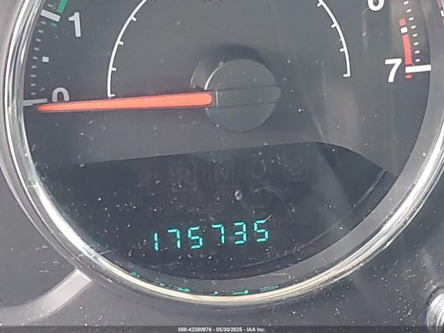 1C4BJWEG0EL129229 Jeep Wrangler Unlimited Sahara