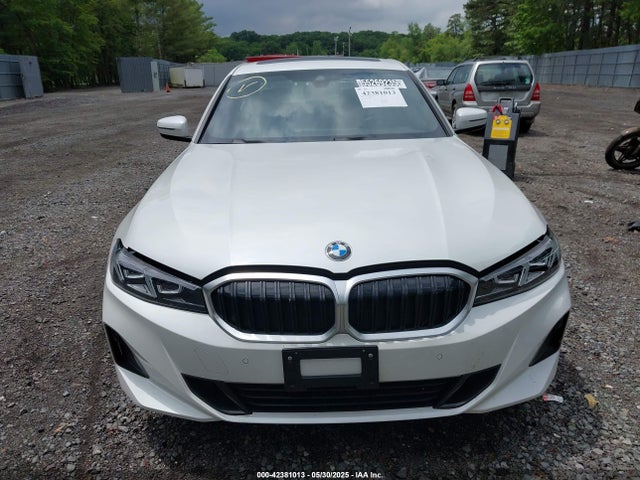 3MW89FF07R8E85269 BMW 3 Series 330i Xdrive