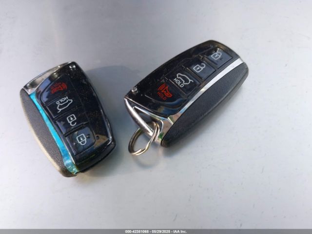 KM8SRDHF5HU177660 Hyundai Santa Fe Se Ultimate