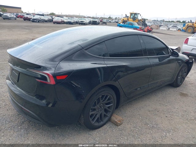 2025 TESLA MODEL 3 5YJ3E1EA2SF906855 Photo 3