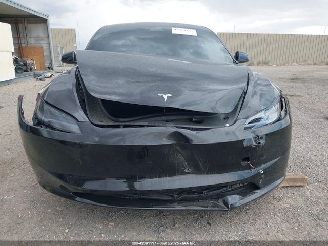 2025 TESLA MODEL 3 5YJ3E1EA2SF906855 Photo 5