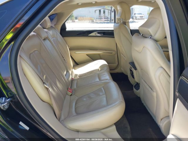 3LN6L2LU2FR614175 Lincoln MKZ