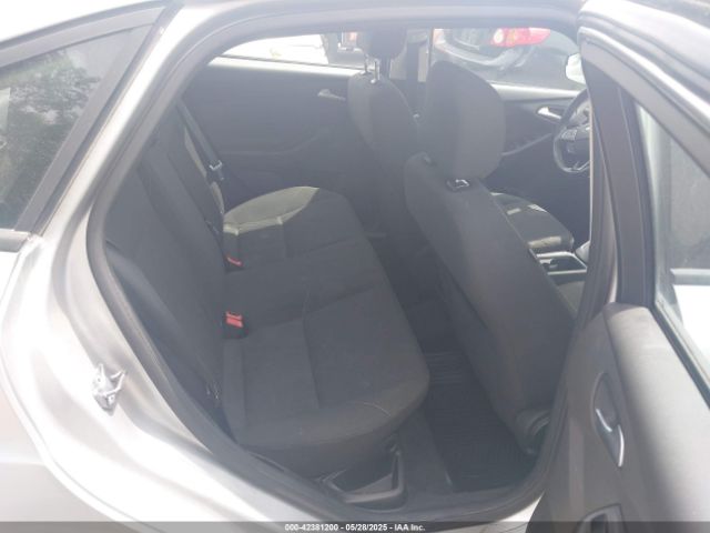 1FADP3F29GL294410 Ford FOCUS SE