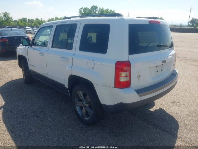 1C4NJPBA1GD706527 Jeep Patriot Sport Se
