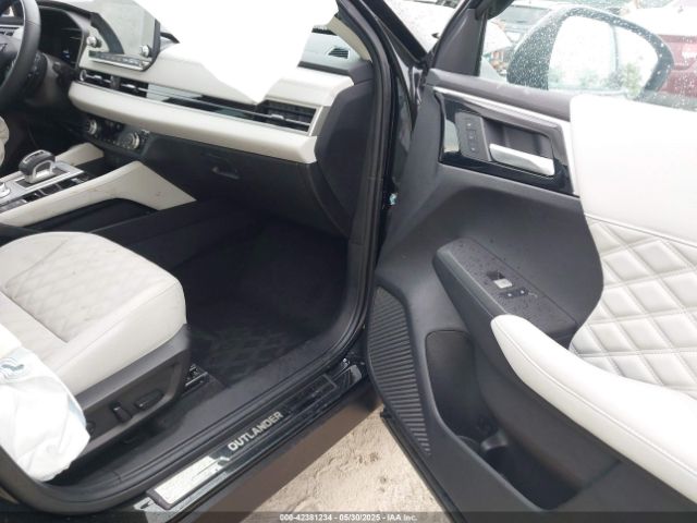 2023 MITSUBISHI OUTLANDER PHEV JA4T5VA9XPZ024329 Photo 4