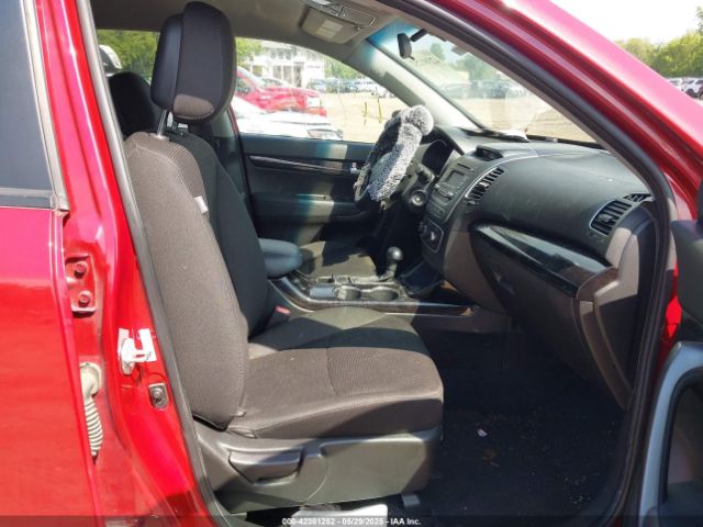 5XYKTDA63EG429337 KIA SORENTO LX