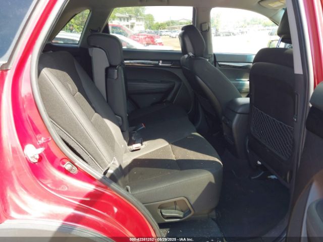 5XYKTDA63EG429337 KIA SORENTO LX
