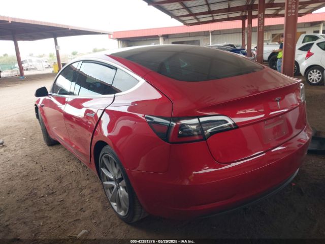 2018 TESLA MODEL 3 5YJ3E1EA1JF126053 Photo 2