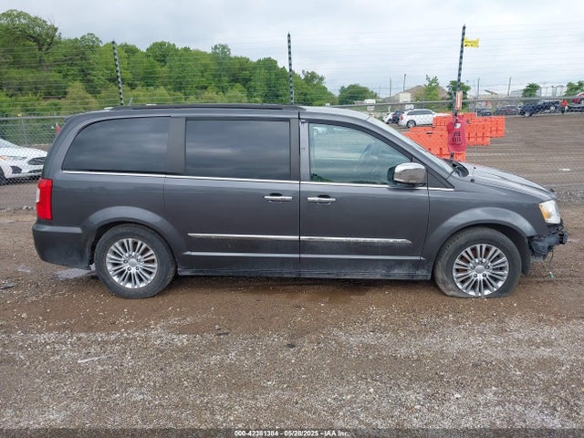 Chrysler 2015 2015 2C4RC1CG9FR522413 Image 13