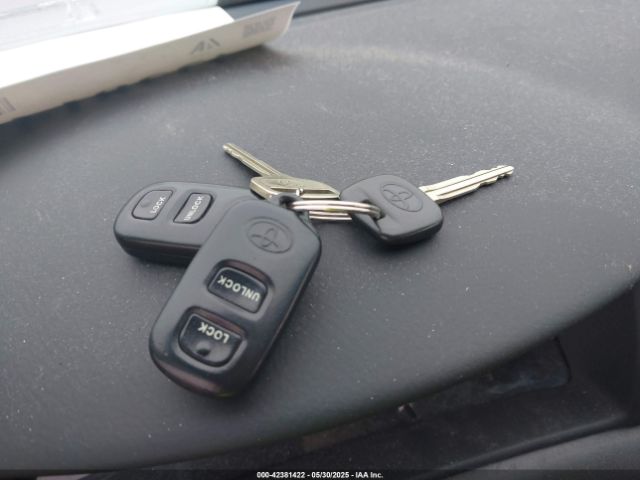 2004 TOYOTA COROLLA 2T1BR32E84C292114 Photo 10