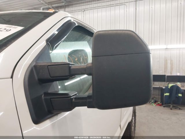 1FTBF2B60JEC58138 Ford F-250 Xl