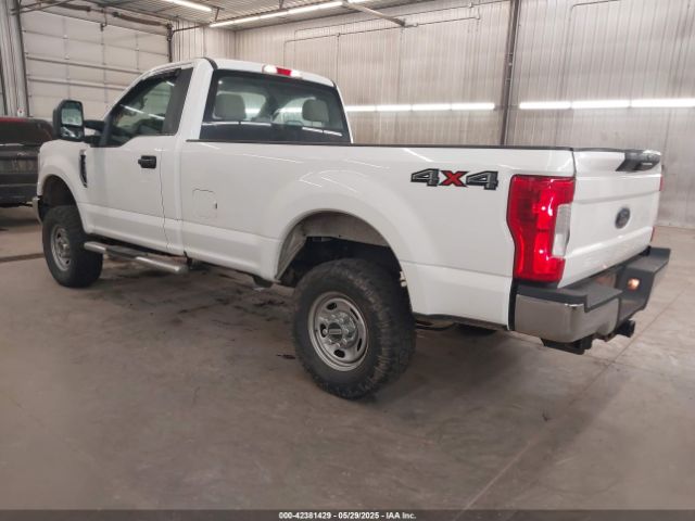 1FTBF2B60JEC58138 Ford F-250 Xl