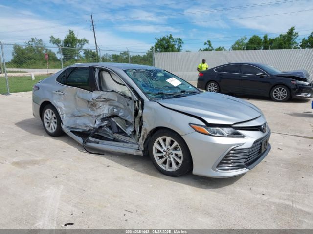 2022 TOYOTA CAMRY 4T1C11AK0NU698556