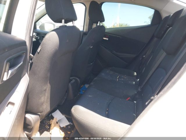 3MYDLBYV8HY147190 Toyota YARIS IA